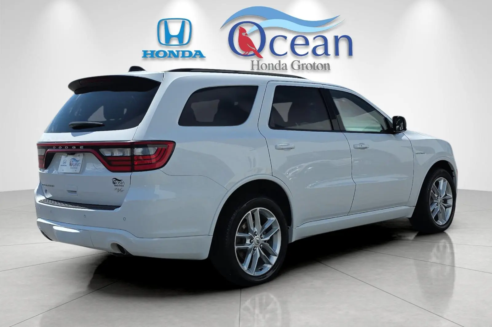 2025 Dodge Durango R/T AWD photo 3