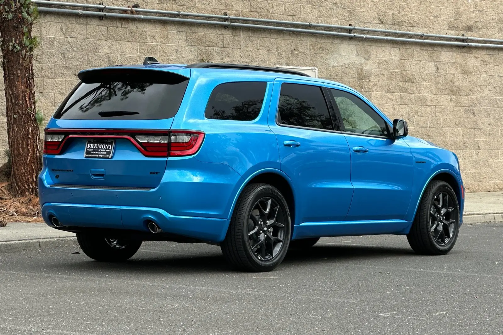 2026 Dodge Durango HEMI V8 GT AWD photo 3