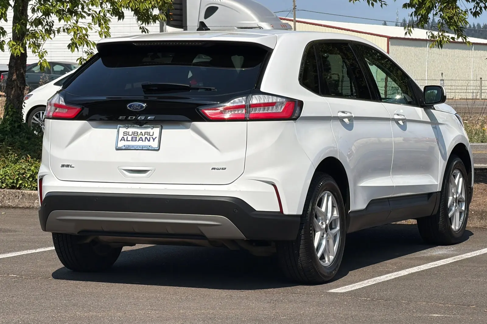 2024 Ford Edge SEL AWD photo 4