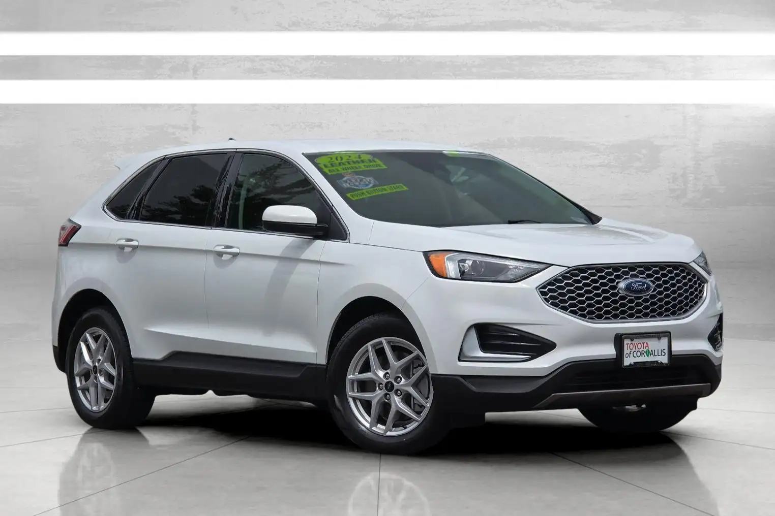 2024 Ford Edge SEL AWD's photo