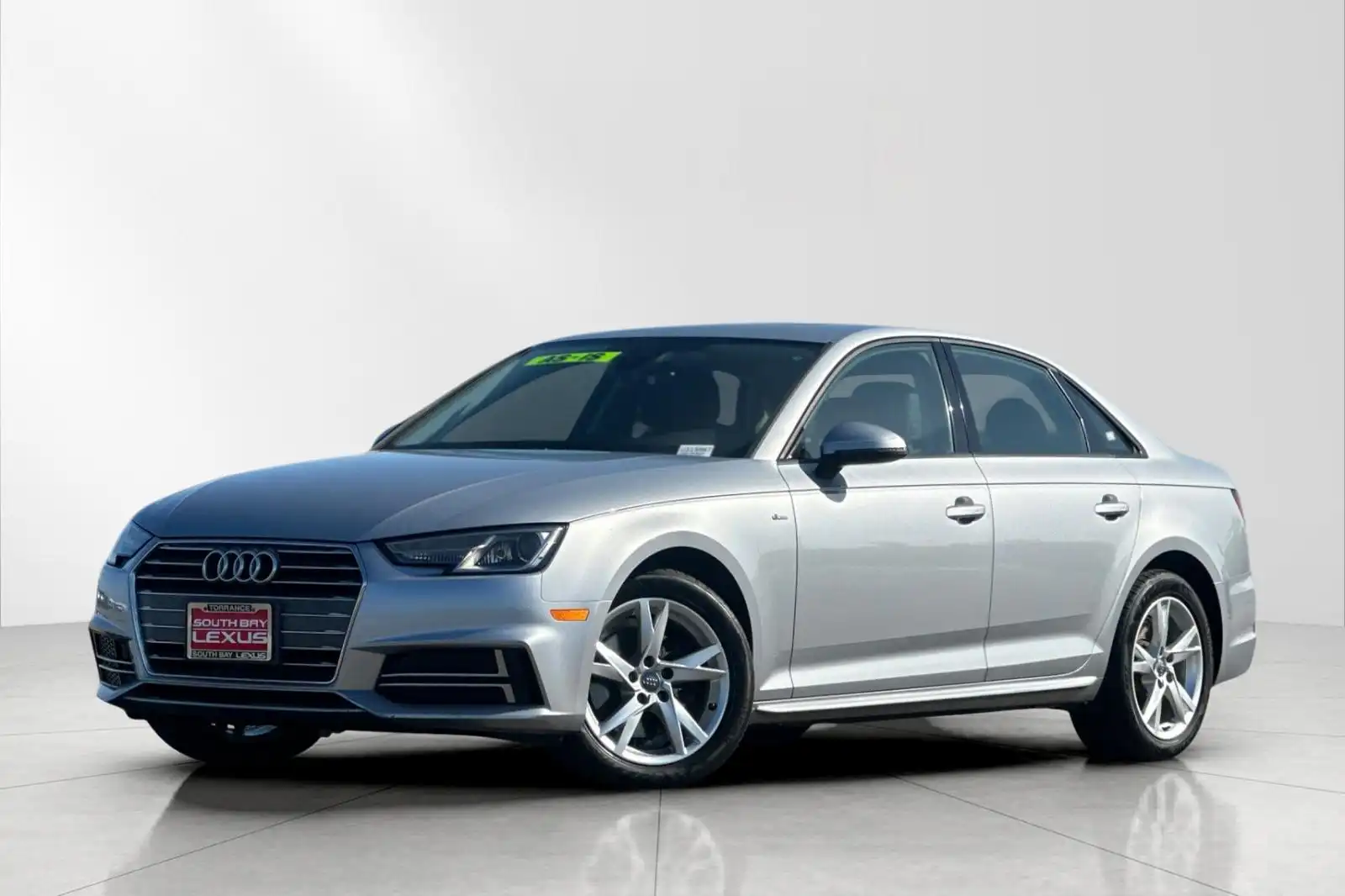 2018 Audi A4 2.0T FWD S tronic Premium Ultra's photo
