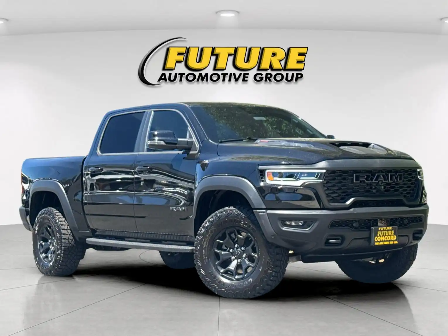 2026 RAM 1500 RHO 4x4 Crew Cab 5'7's photo