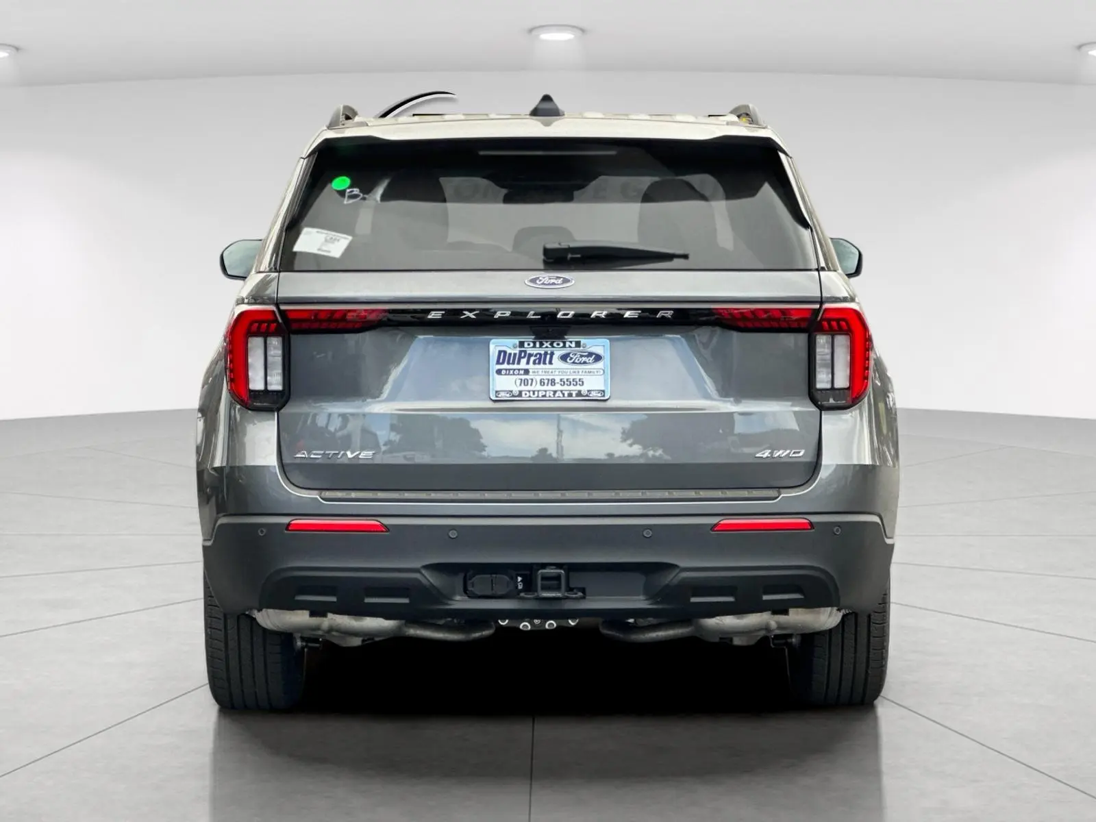 2026 Ford Explorer Active 4WD photo 4