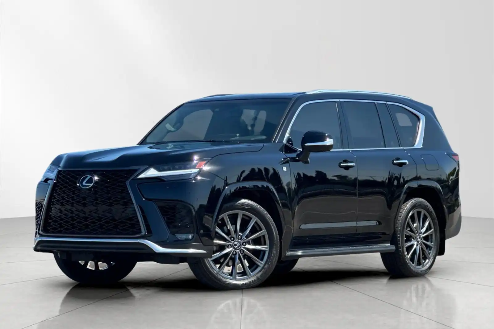 2023 Lexus LX 600 600 F-Sport's photo
