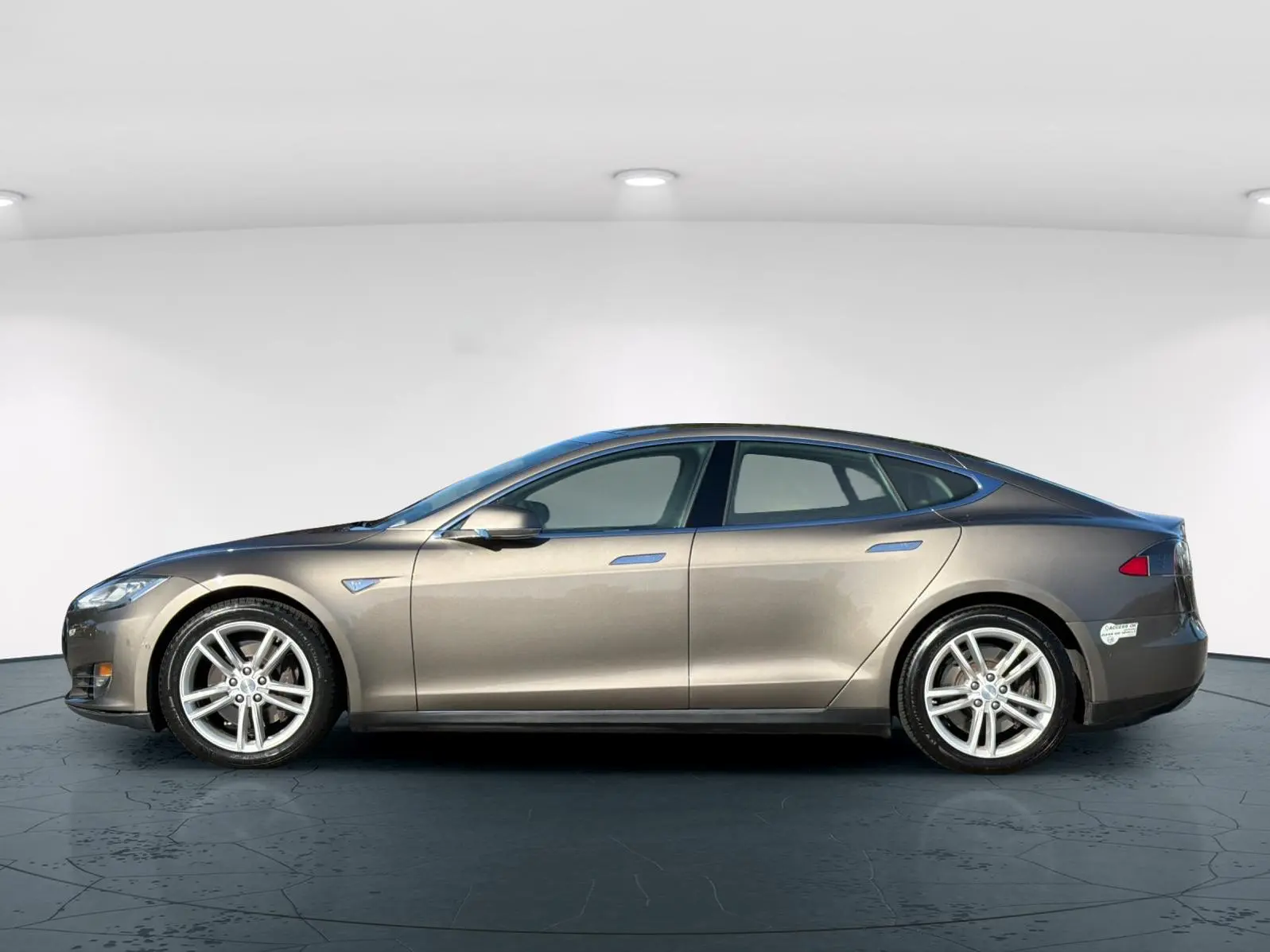 2016 Tesla Model S 70 photo 4
