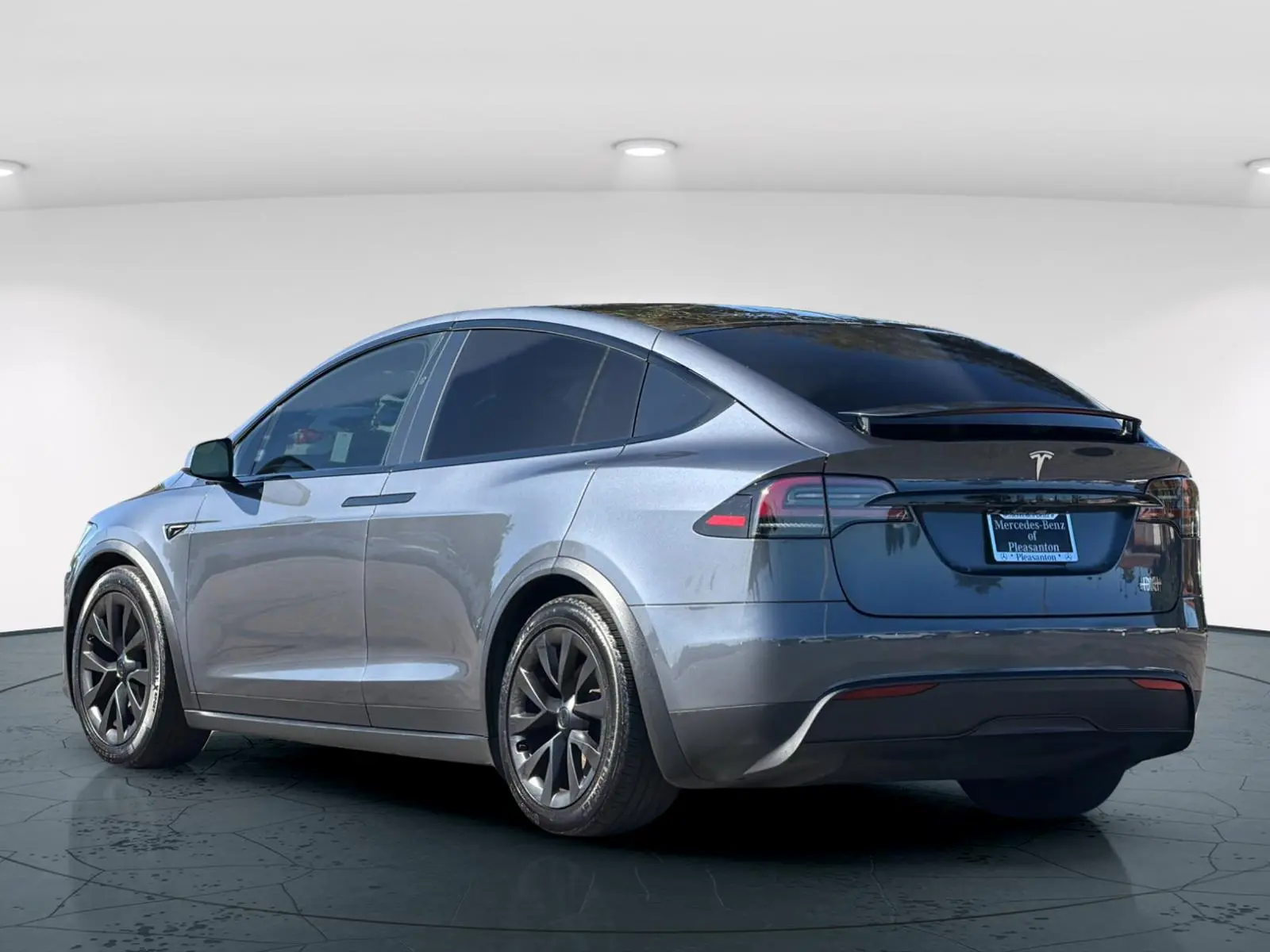 2023 Tesla Model X Plaid photo 5