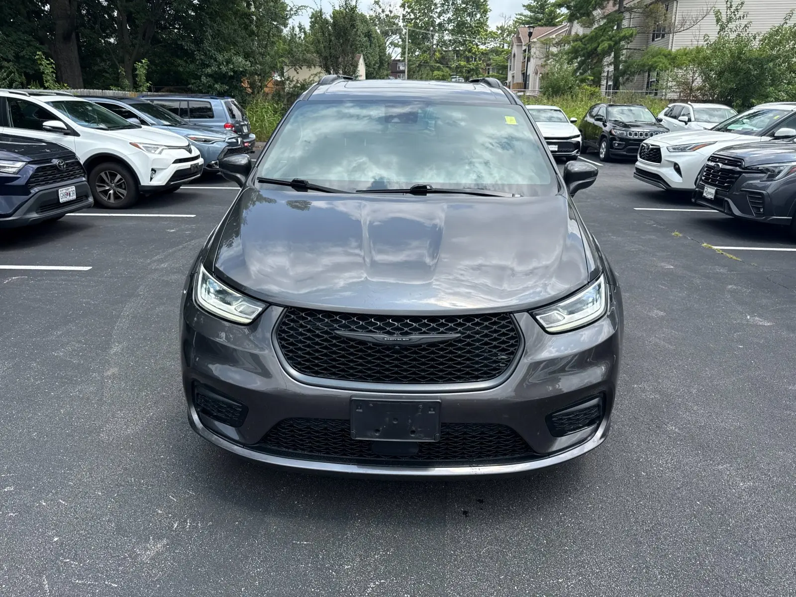 2022 Chrysler Pacifica Touring L photo 4