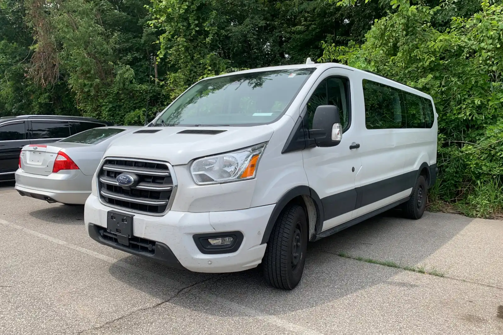 2020 Ford Transit 350 XLT Low Roof Sliding Pass. 148's photo