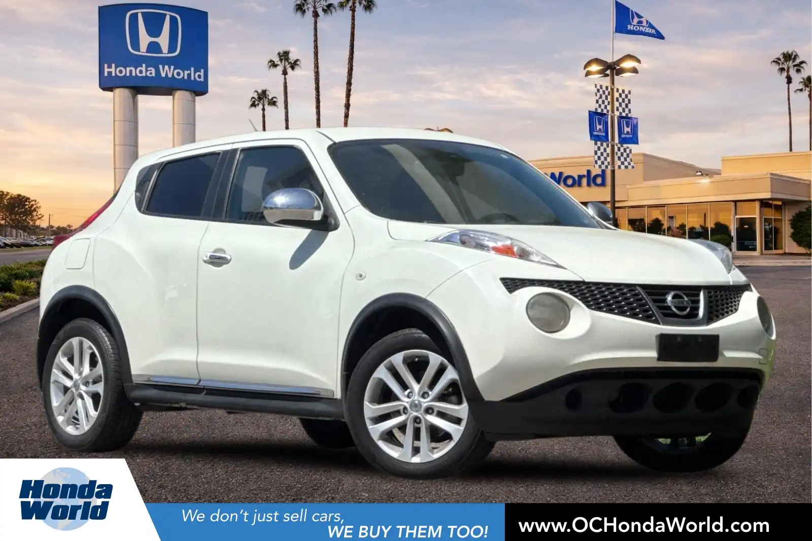 2012 Nissan Juke SV FWD CVT's photo