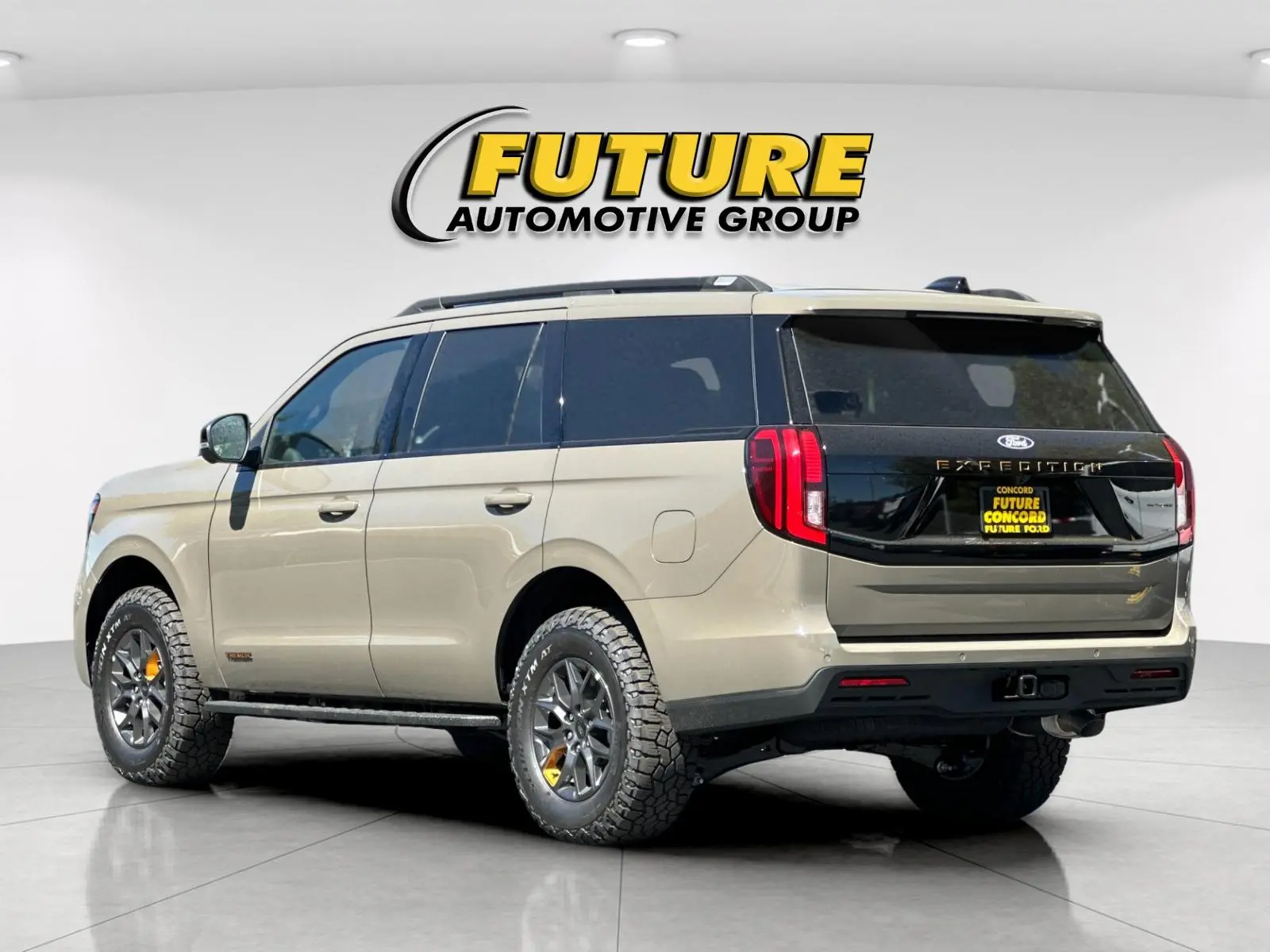 2027 Ford Expedition Tremor 4x4 photo 5