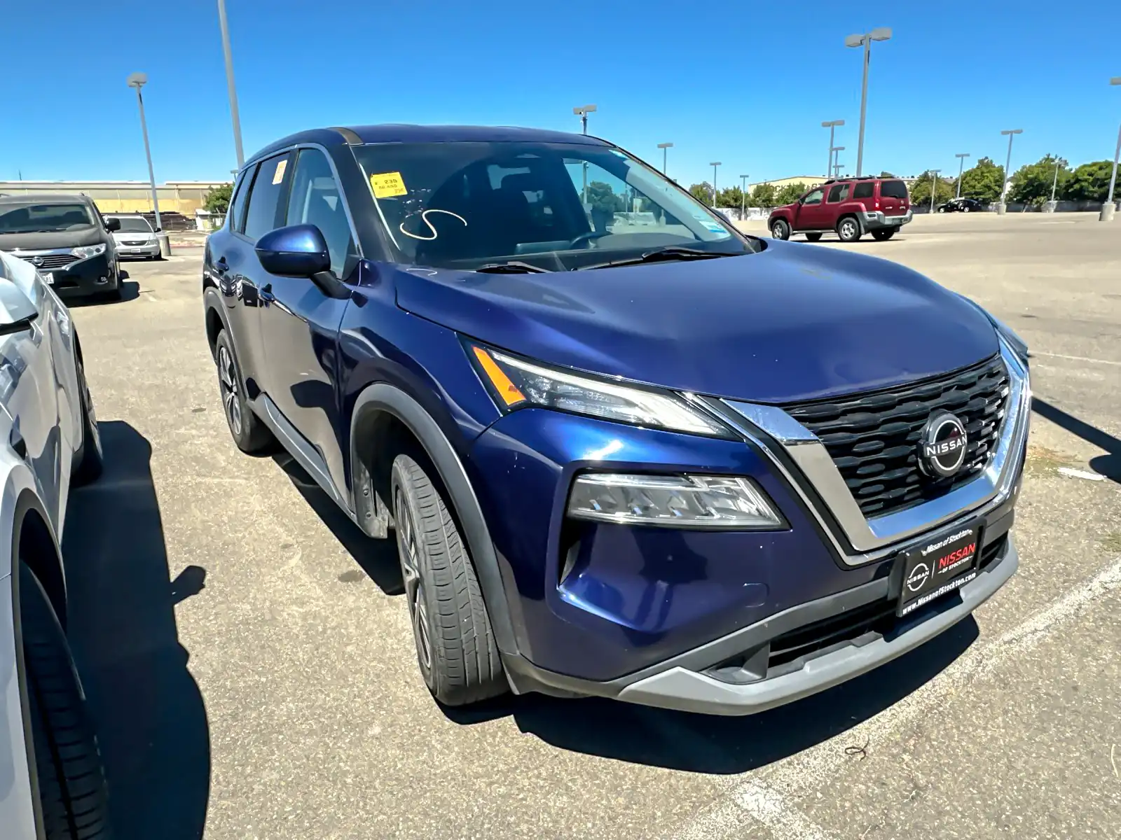 2023 Nissan Rogue SV FWD's photo