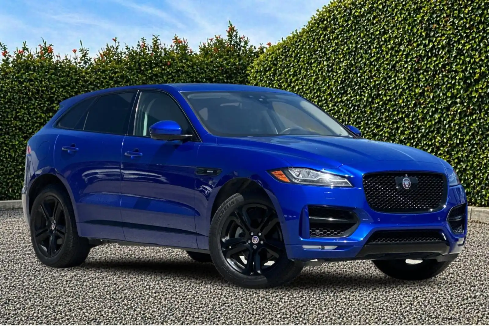 2018 Jaguar F-PACE 25t R-Sport AWD's photo