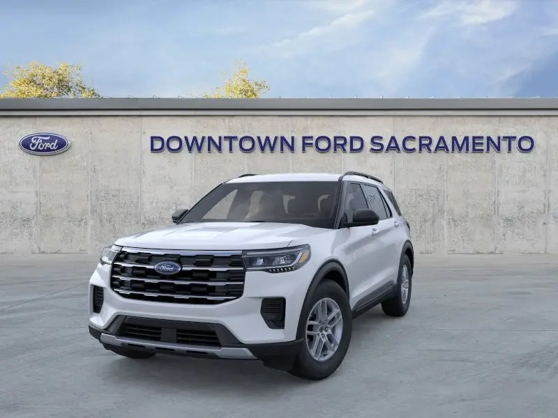 2026 Ford Explorer Active 4WD photo 3