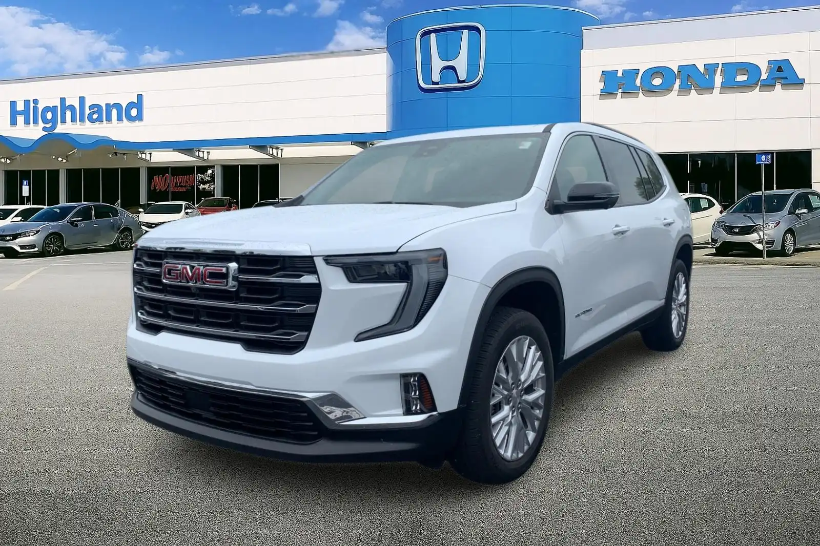 2024 GMC Acadia Elevation FWD's photo