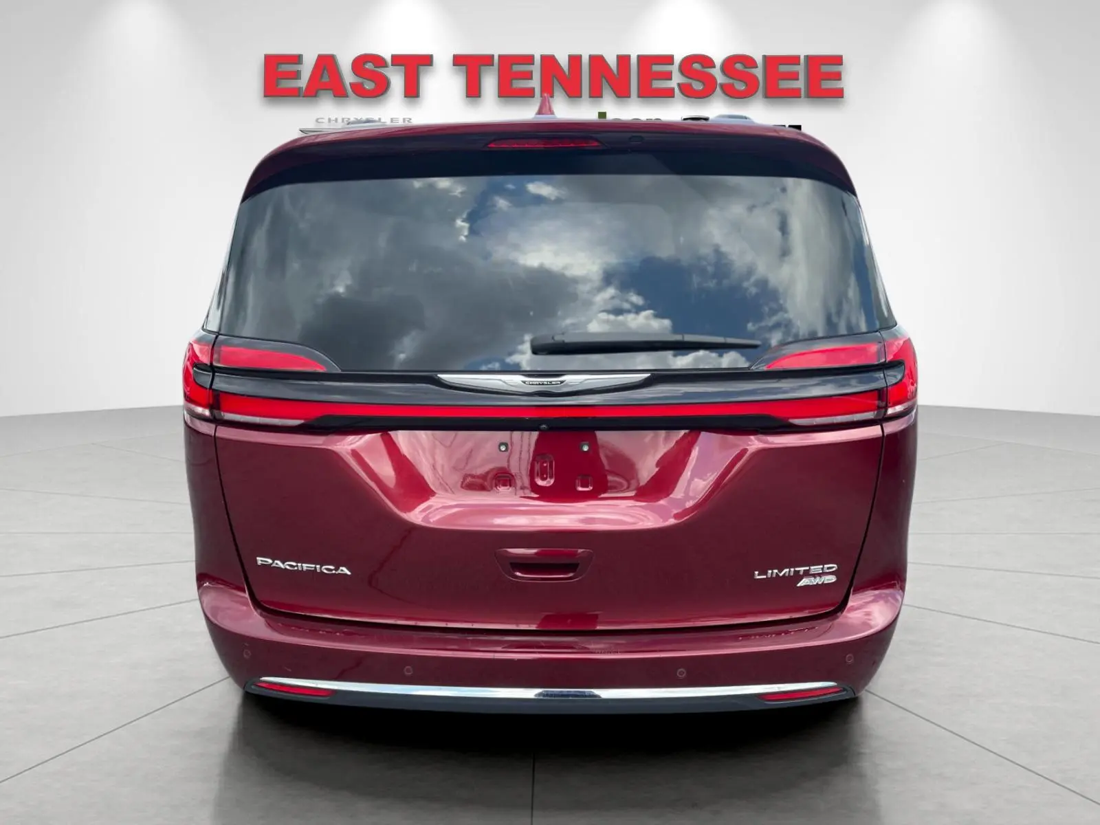 2022 Chrysler Pacifica Limited photo 4