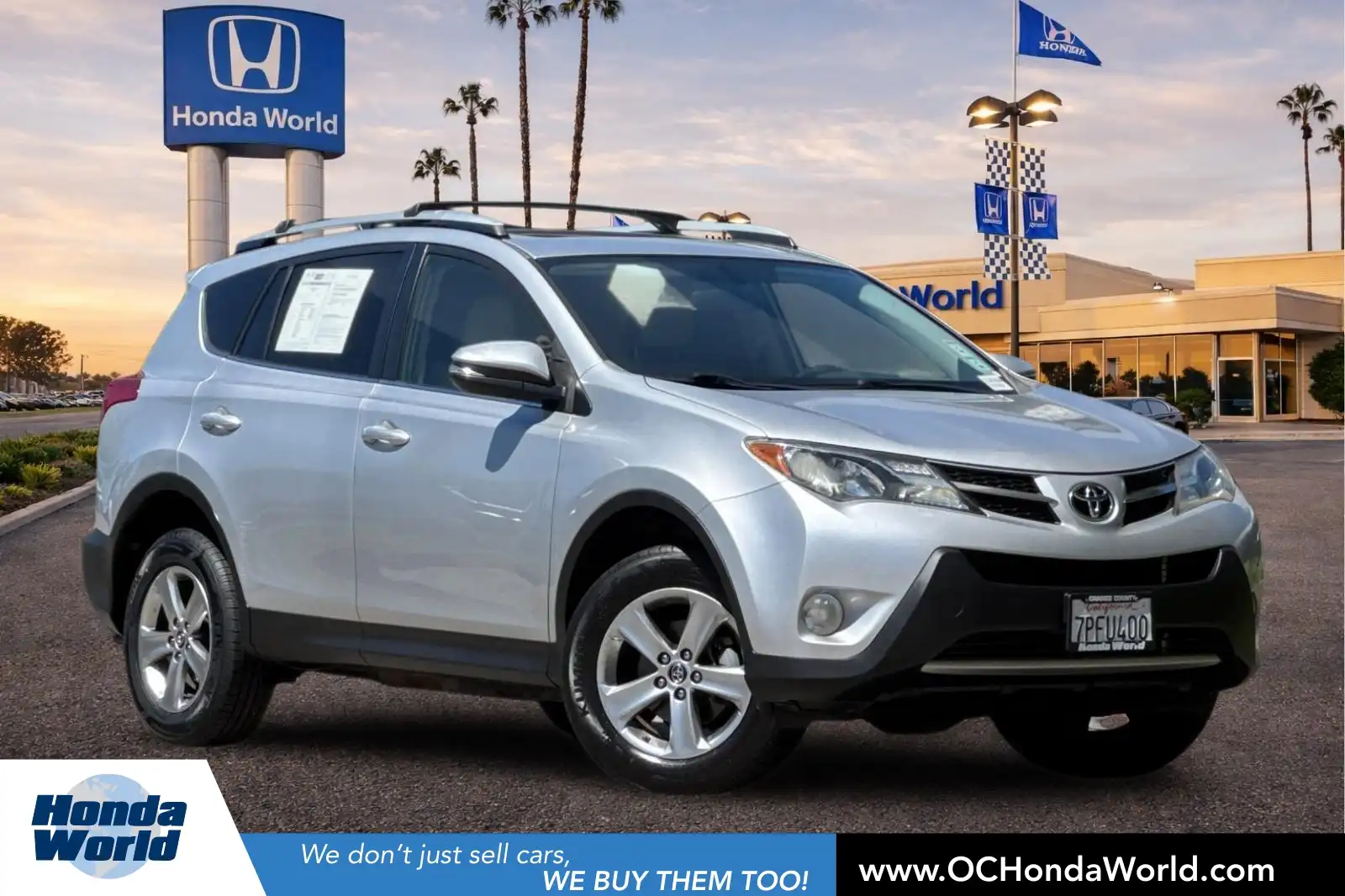 2015 Toyota RAV4 XLE's photo