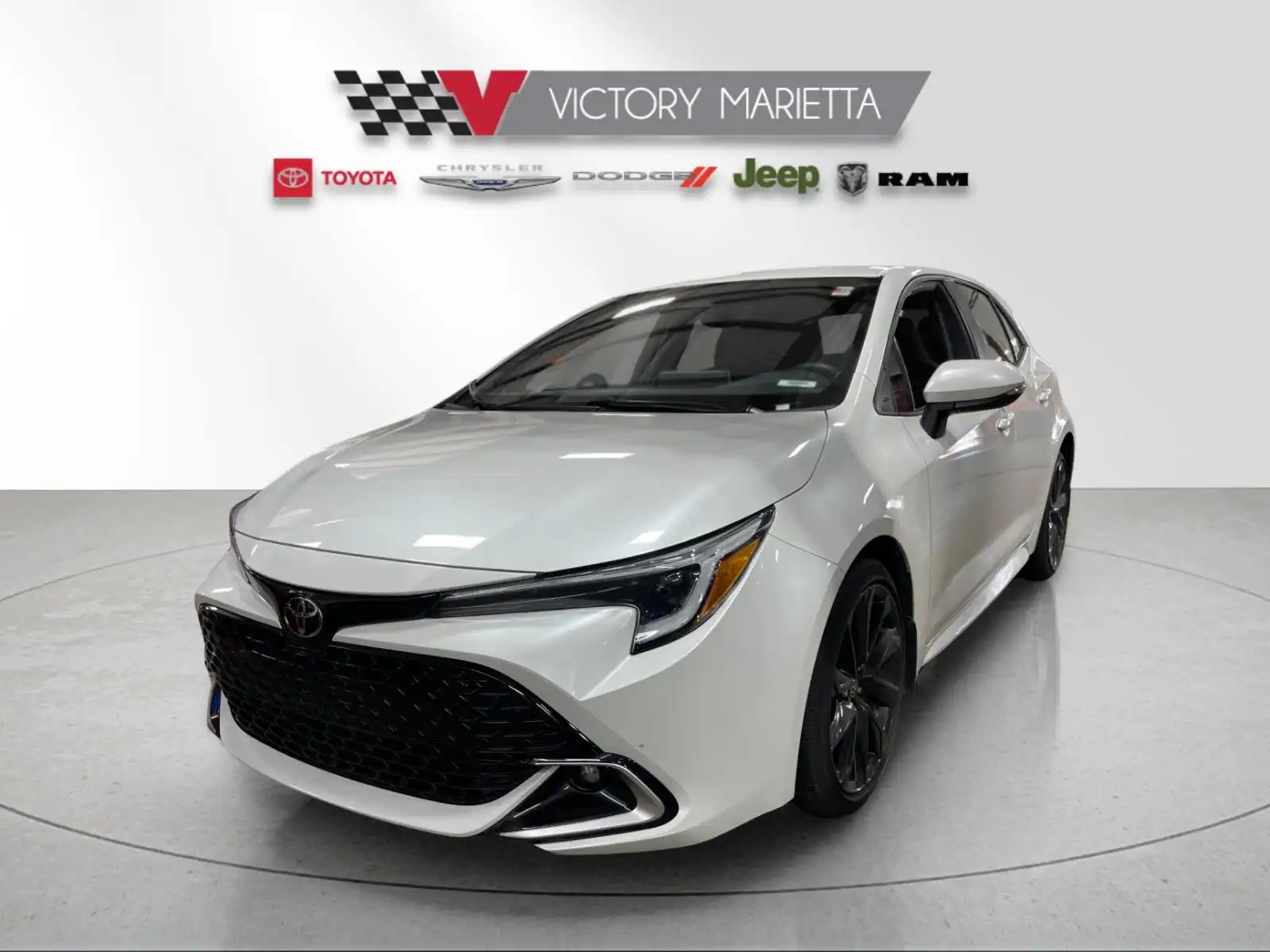 2025 Toyota Corolla XSE CVT's photo