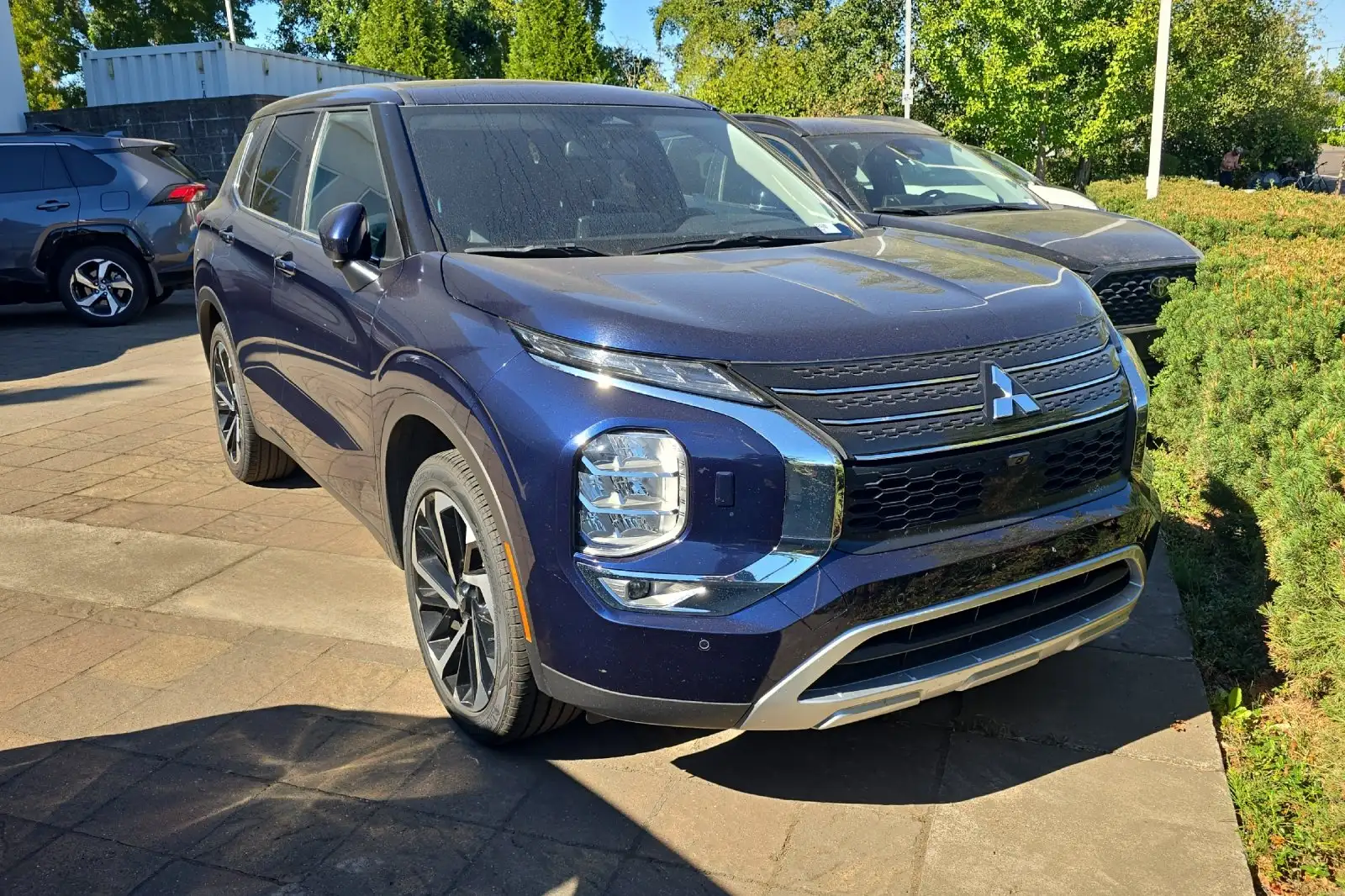 2024 Mitsubishi Outlander SE S-AWC's photo