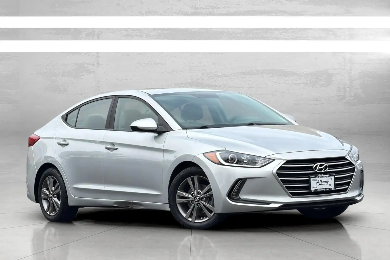 2018 Hyundai Elantra 1.8 Value Edition A T's photo