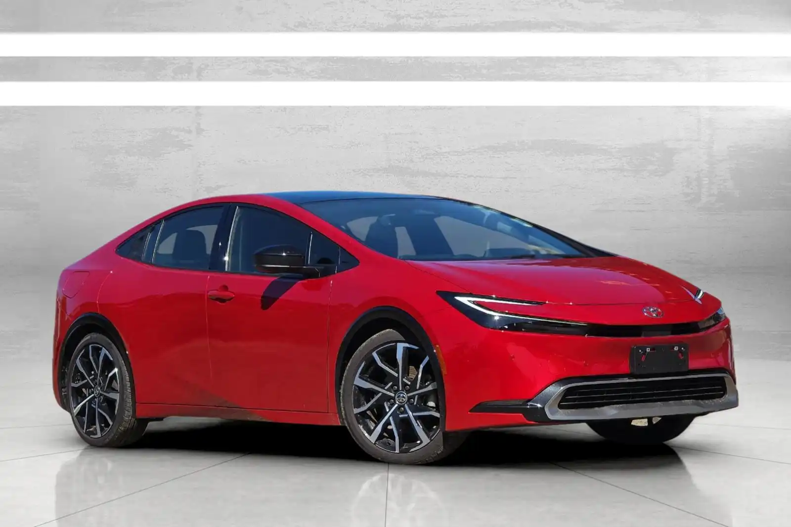 2026 Toyota Prius XSE's photo