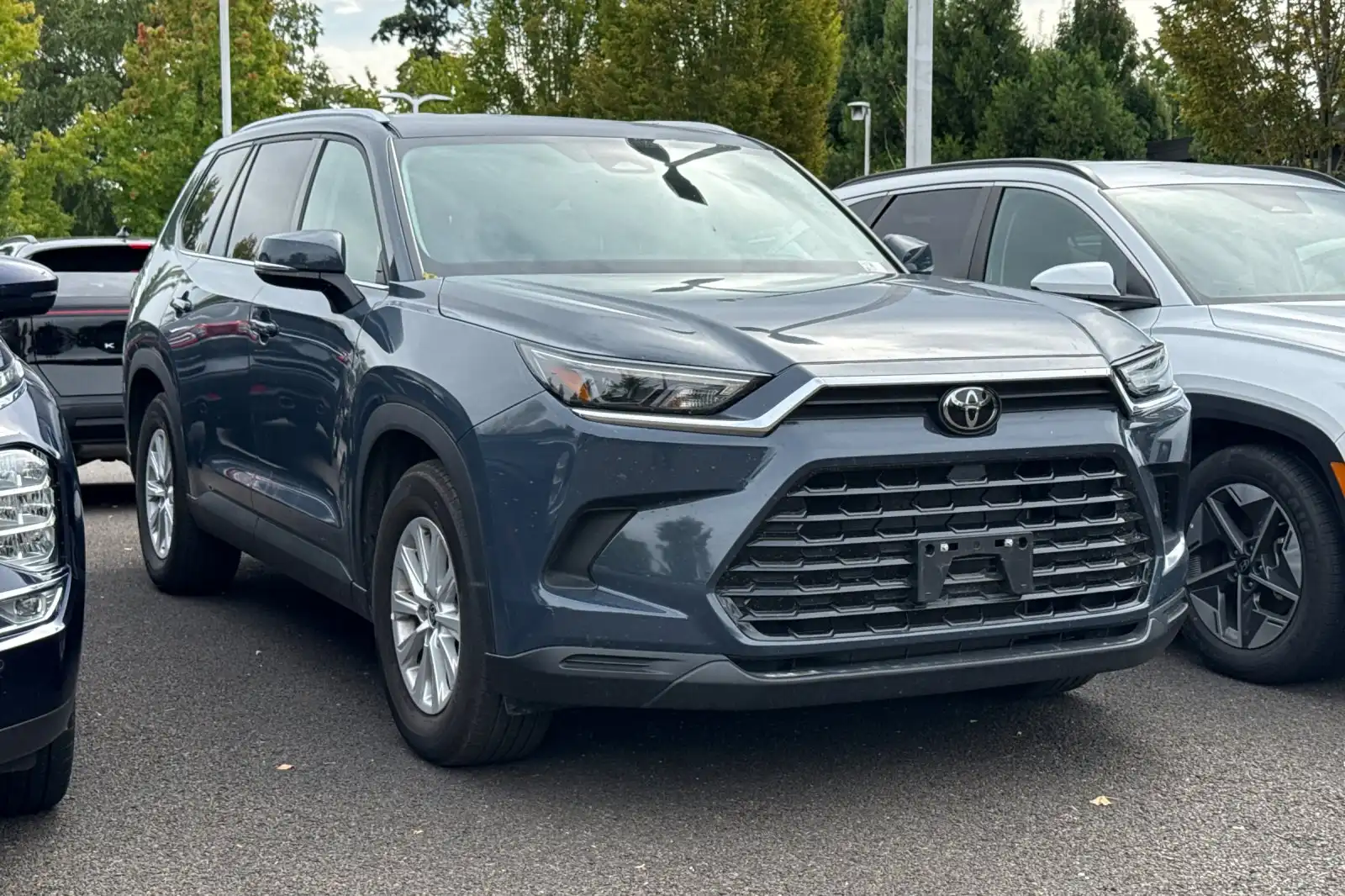 2025 Toyota Grand Highlander XLE AWD's photo