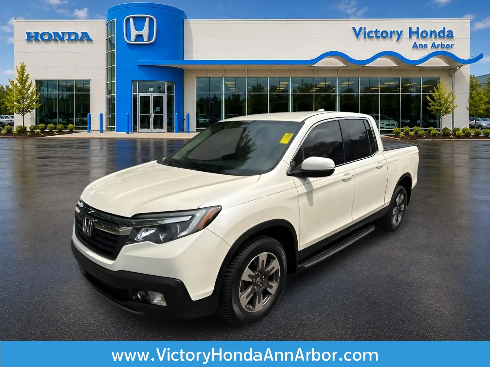 2017 Honda Ridgeline RTL AWD T's photo