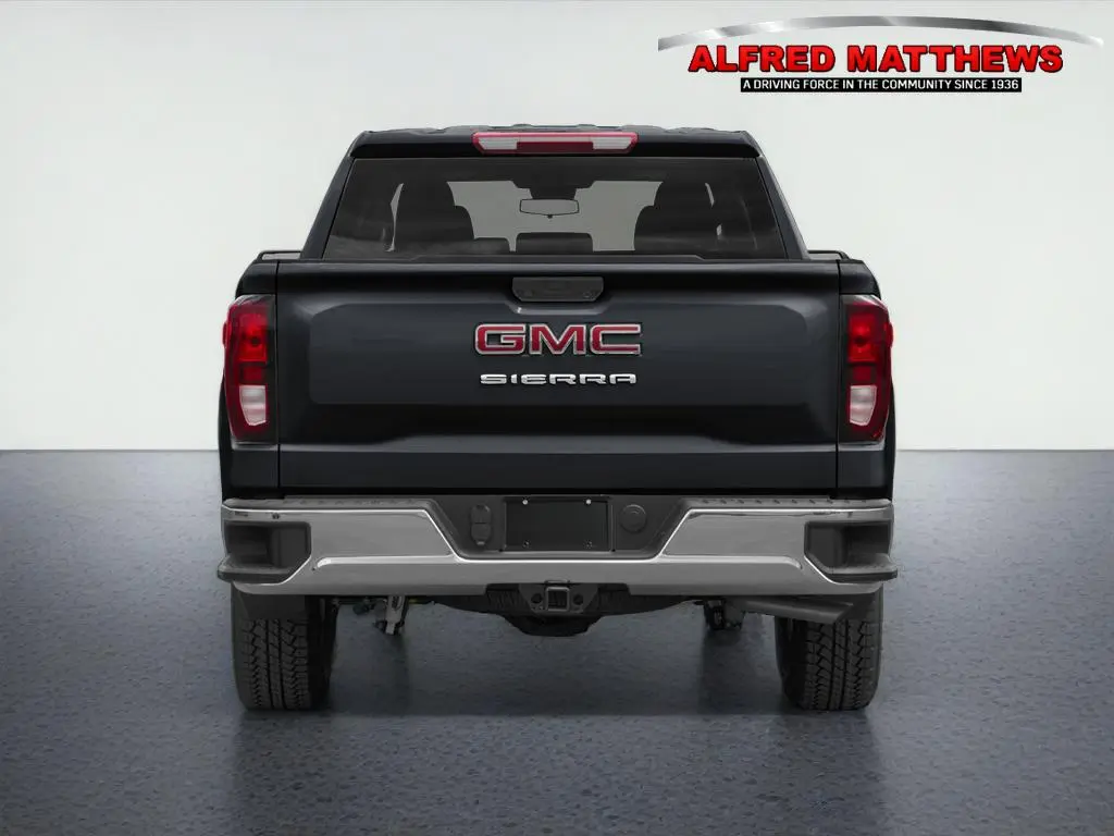 2024 GMC Sierra 4WD Crew Cab Short Box SLT photo 5