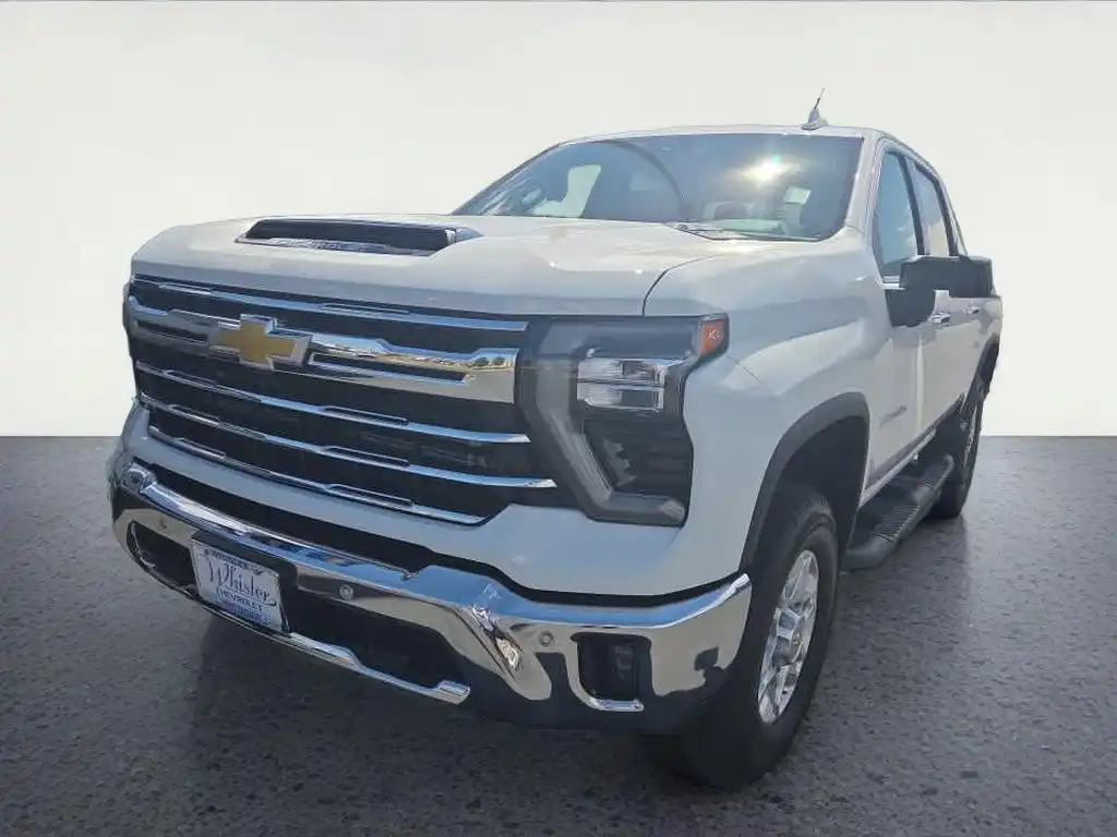 2026 Chevrolet Silverado HD LTZ 4WD Crew Cab Standard Box SRW's photo