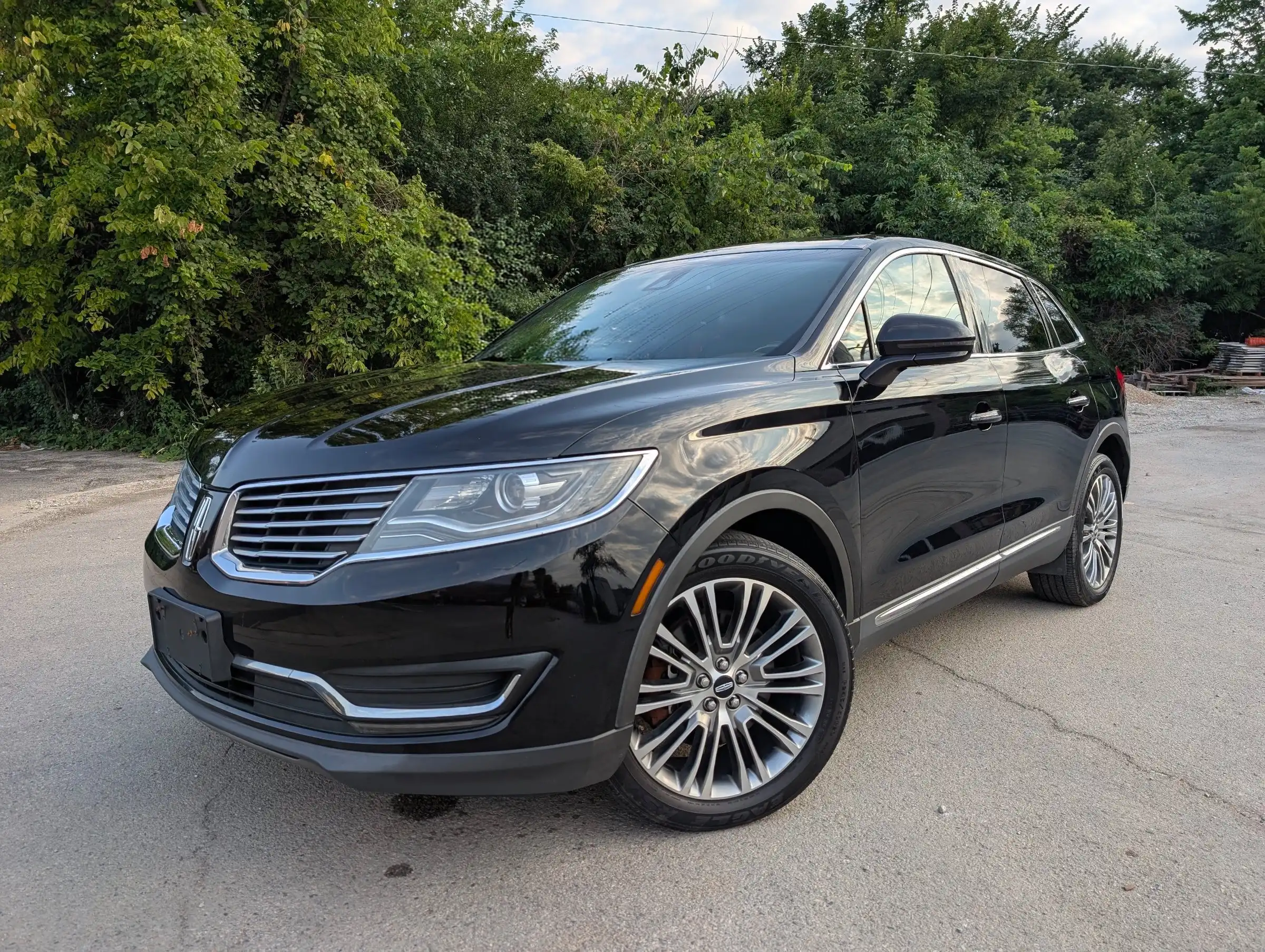 2016 Lincoln MKX Reserve AWD's photo