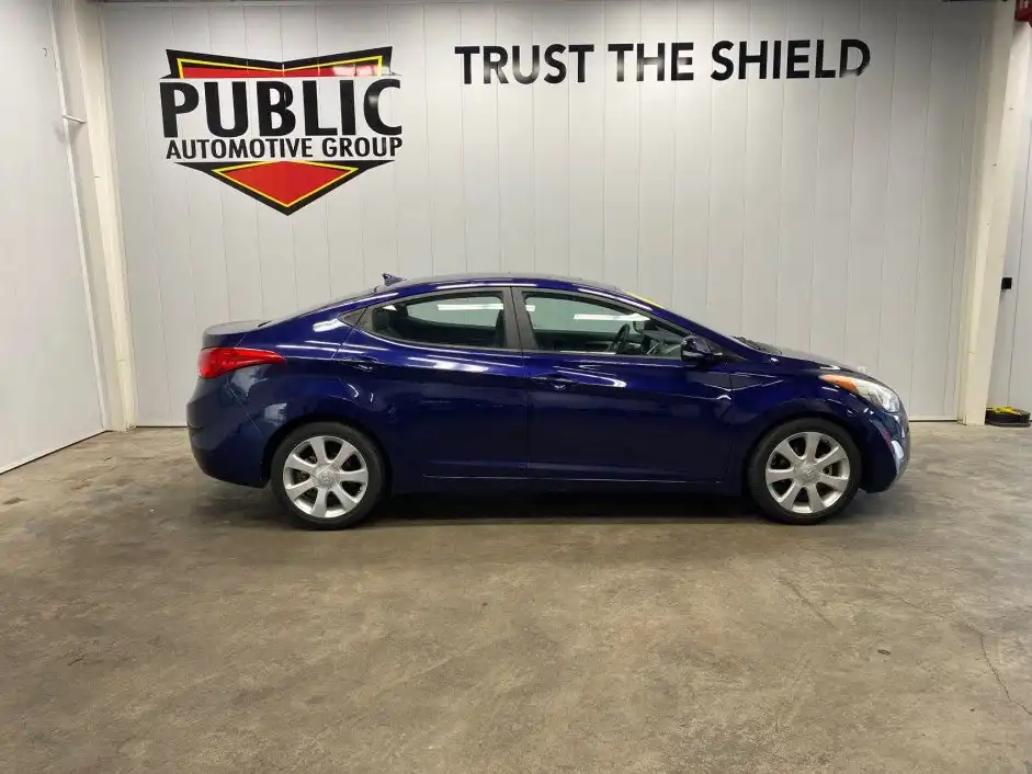 2013 Hyundai Elantra 1.8 Limited A/T's photo
