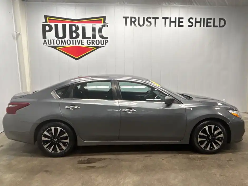 2018 Nissan Altima 2.5 SV's photo