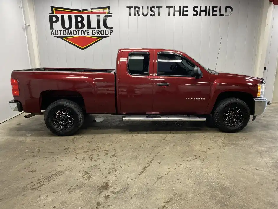 2013 Chevrolet Silverado 1500 LT Extended Cab LWB's photo