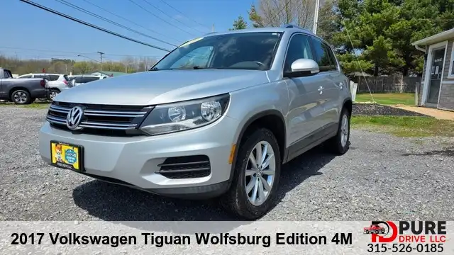 2017 Volkswagen Tiguan 2.0T Wolfsburg Edition 4Motion's photo