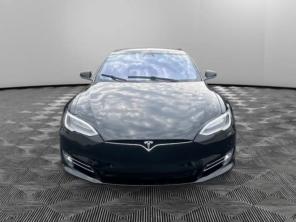 2018 Tesla Model S 100D's photo