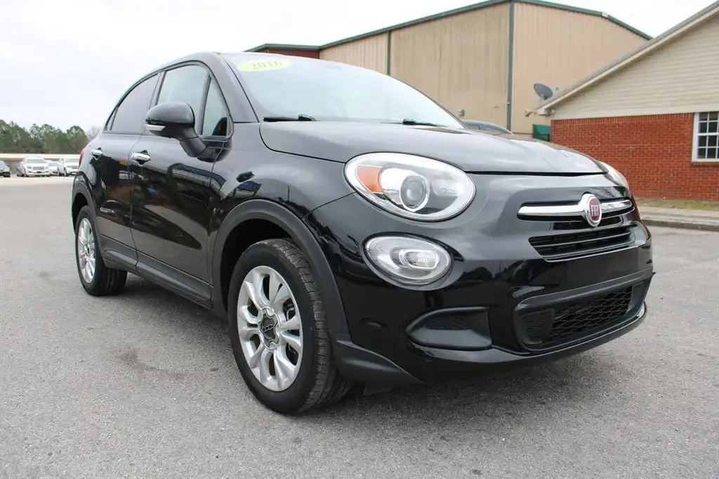 2016 FIAT 500X Easy's photo