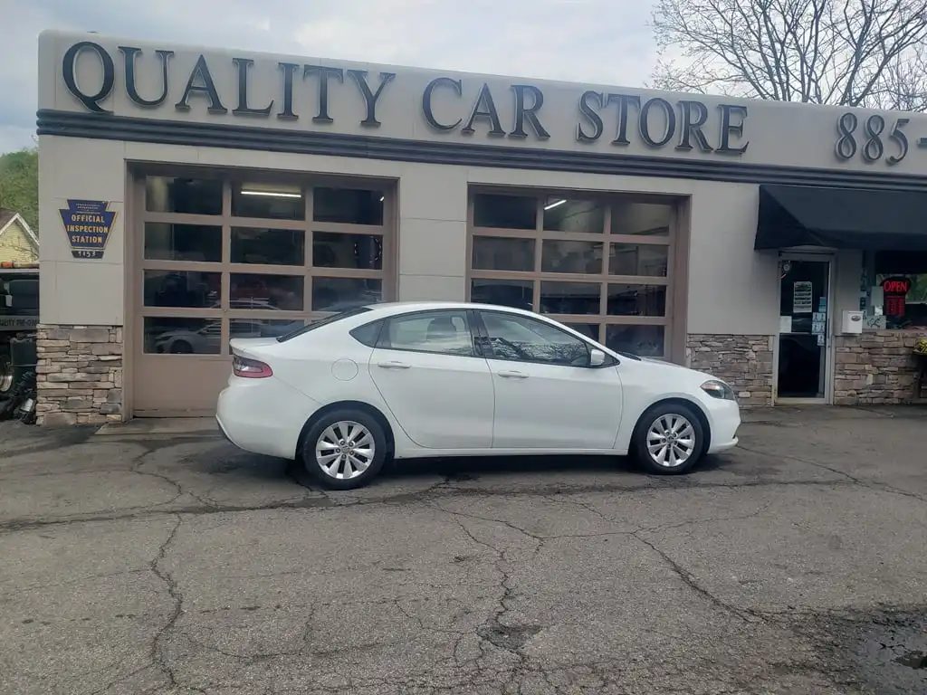 2014 Dodge Dart 2.4 SXT's photo