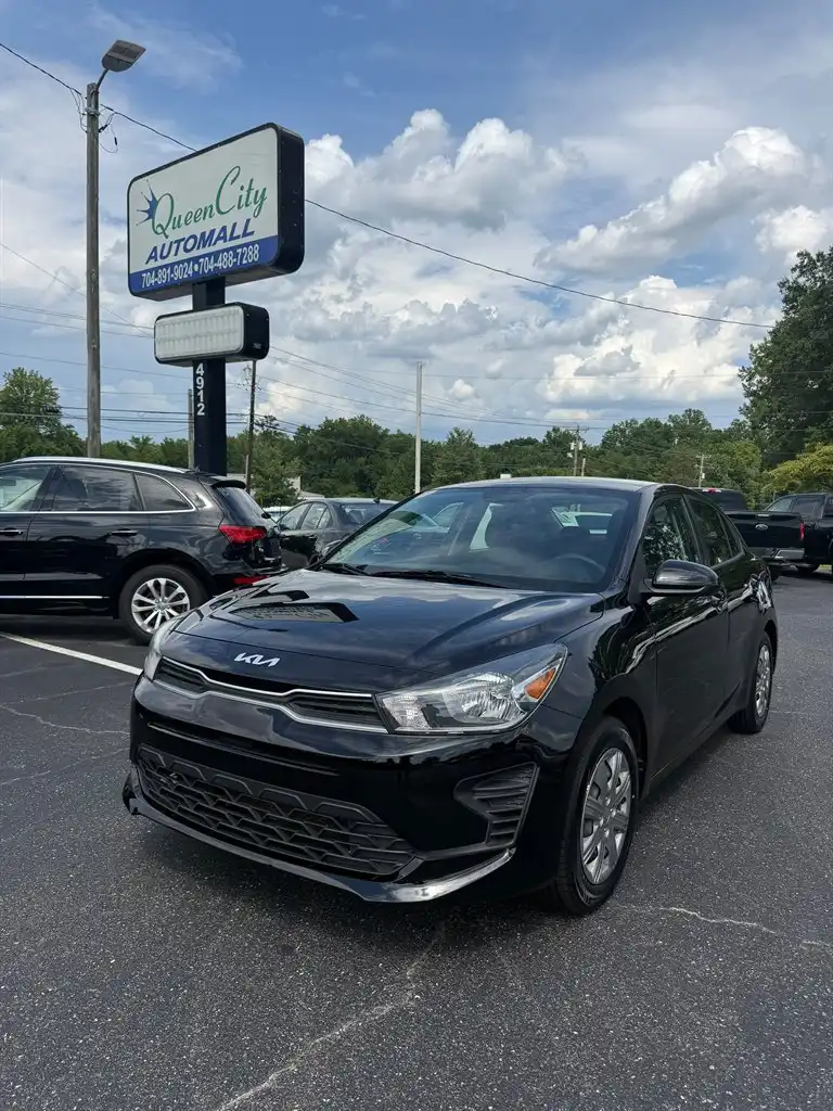 2022 Kia Rio LX iVT's photo