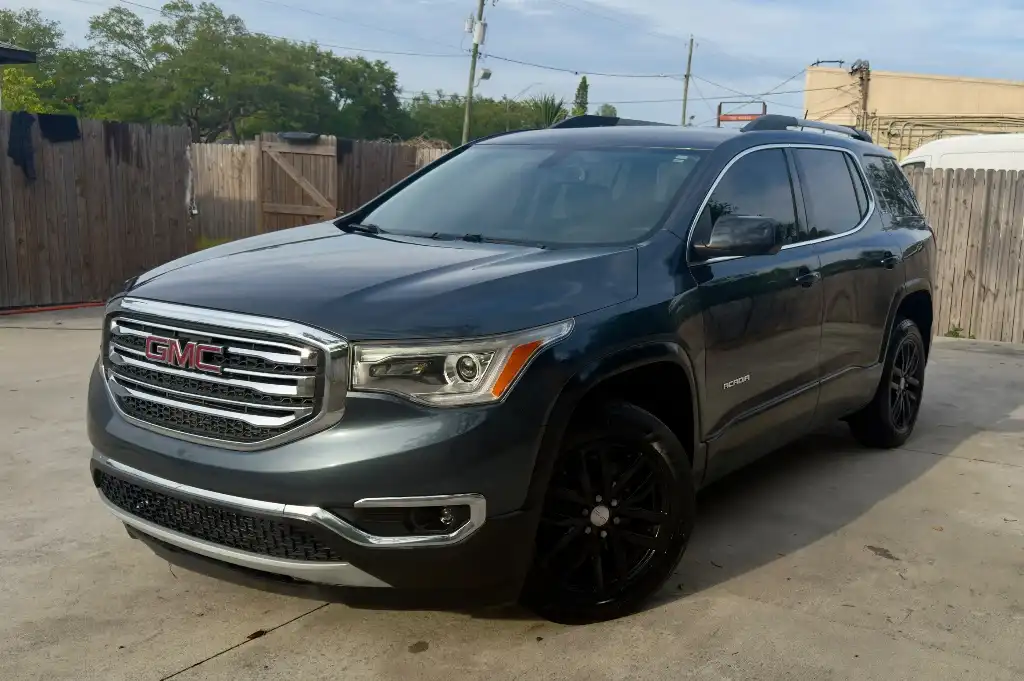 2019 GMC Acadia SLT-1 FWD's photo