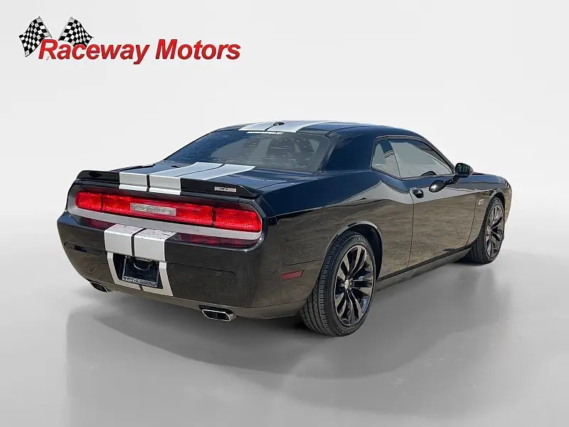 2013 Dodge Challenger SRT8 392 photo 5