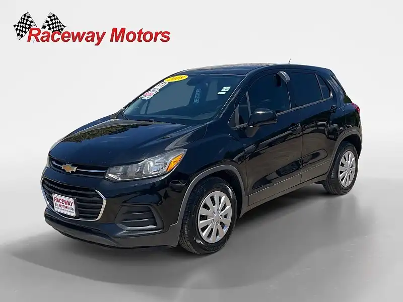 2018 Chevrolet Trax LS's photo