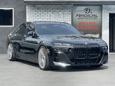 2025 BMW 7 Series 740i Sedan's photo