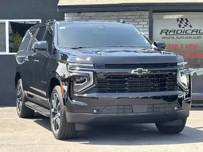 2025 Chevrolet Suburban RST 4WD's photo