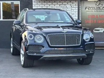 2019 Bentley Bentayga W12 photo 4