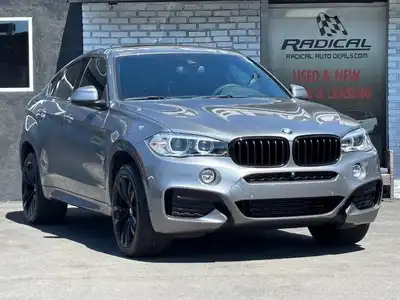 2019 BMW X6 sDrive35i's photo