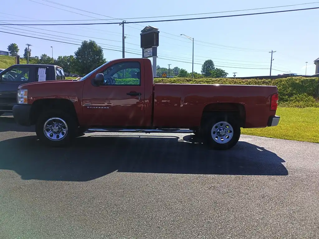 2012 Chevrolet Silverado 1500 Work Truck Regular Cab LWB's photo