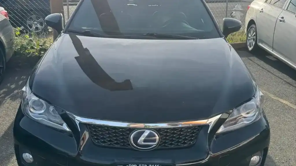 2013 Lexus CT 200h 200h's photo