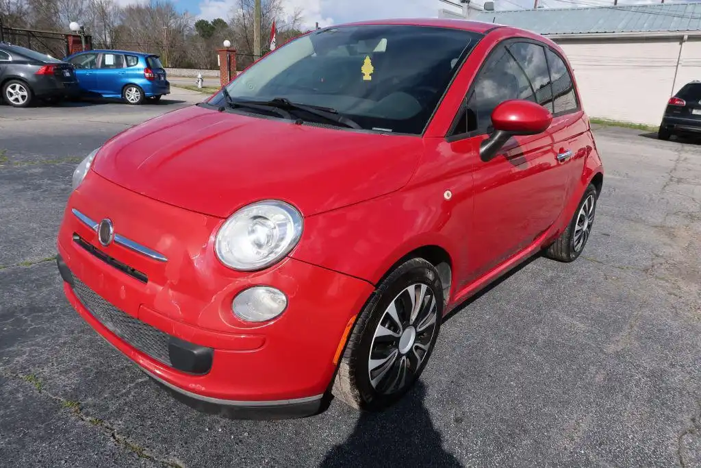 2013 FIAT 500 Pop's photo