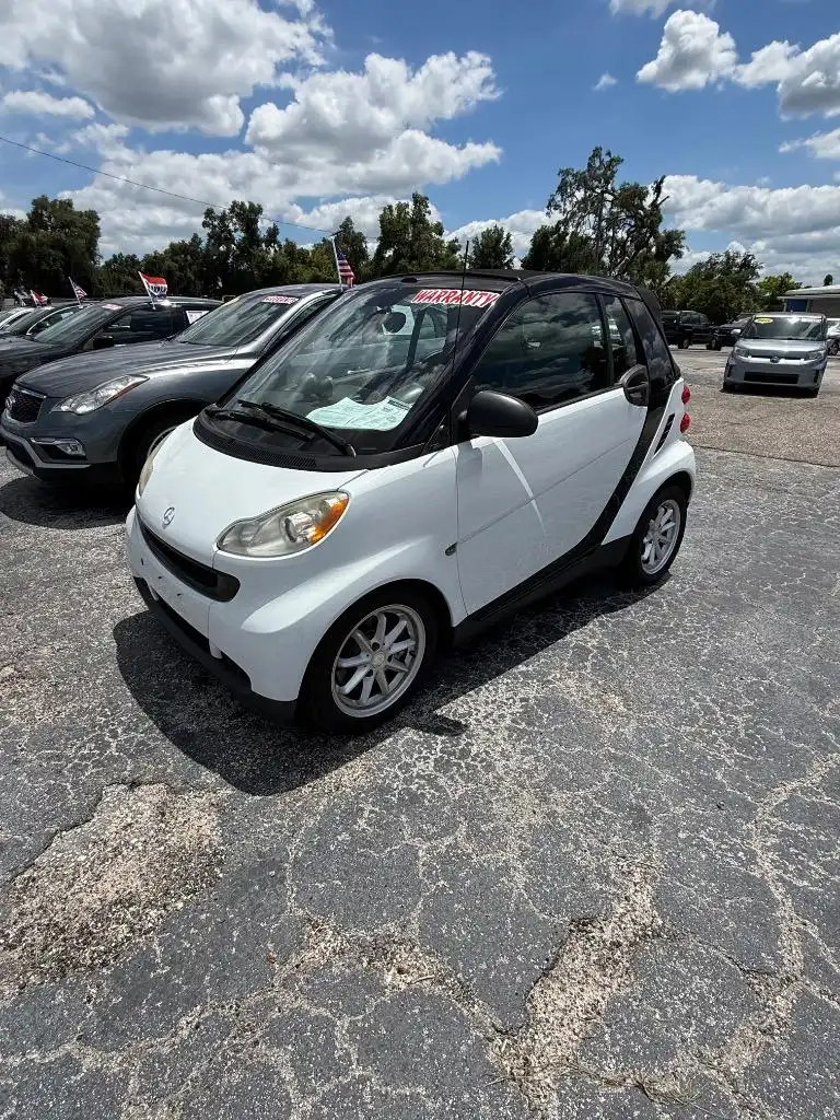2009 smart fortwo passion cabriolet's photo