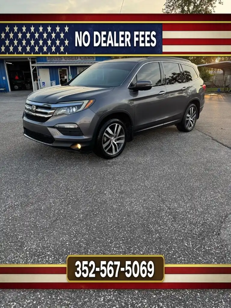2017 Honda Pilot 4WD Touring's photo