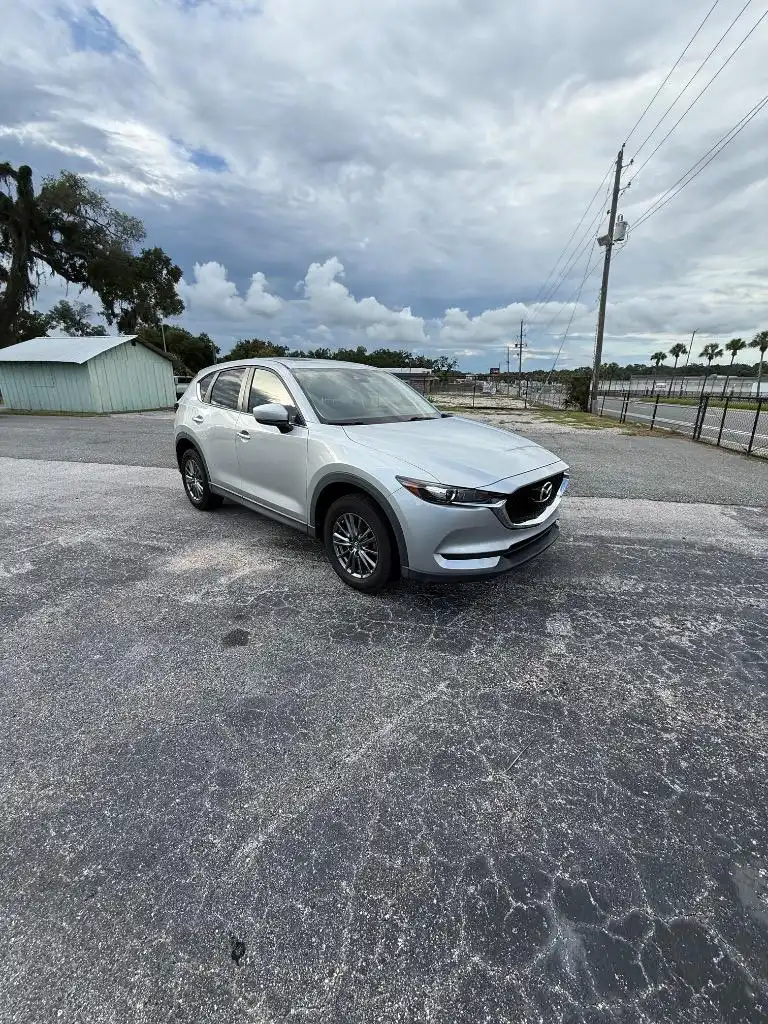 2017 Mazda CX-5 Touring Auto's photo